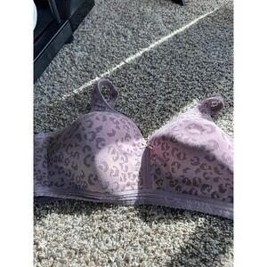 Cacique Lavender Leopard Print Wireless Bra Plus Size 44DDD Purple Animal Print